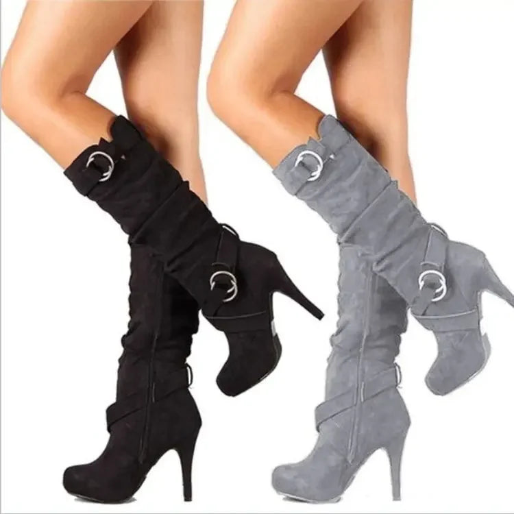 Bota Over-the-Knee Night Luxury - Silhueta Slim com Salto Agulha e Plataforma
