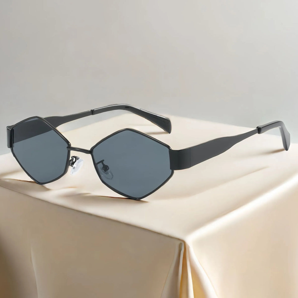 Óculos de Sol Hexagon Sculpt - Silhueta Geométrica Unissex com Proteção UV400