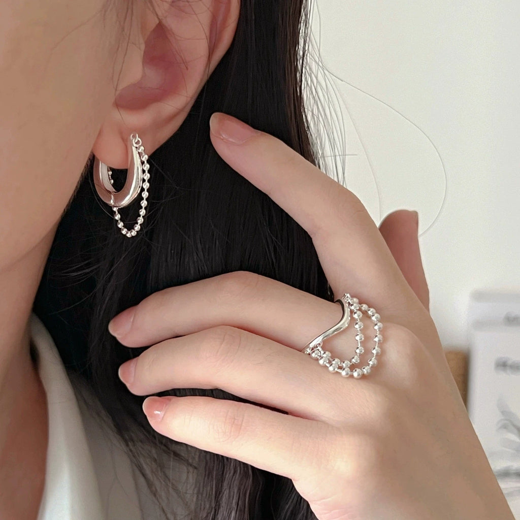 Brincos de Argola Metallic Beads - Design de Corrente de Esferas Modernas