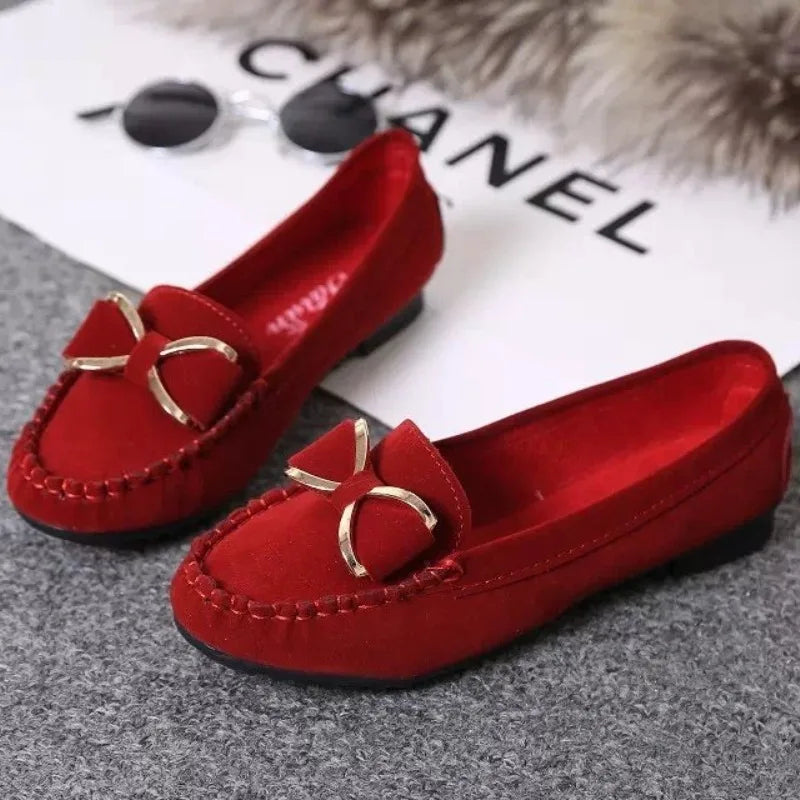 Mocassim Flat Butterfly - Silhueta Casual Comfort com Laço Gravata de Grife