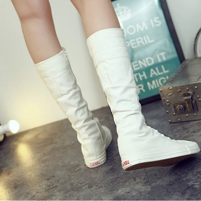 Bota Cano Alto Canvas Street - Design Urbano com Atacadores e Fecho Easy-Wear