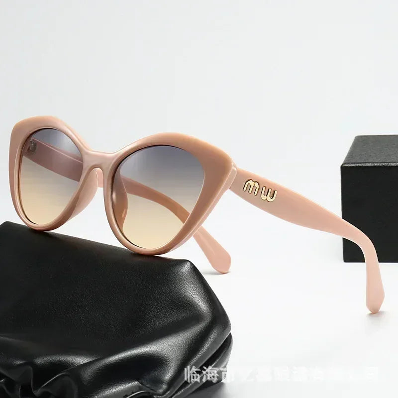 Óculos de Sol Cat-Eye Helena - Design Oversized Vintage com Proteção UV400