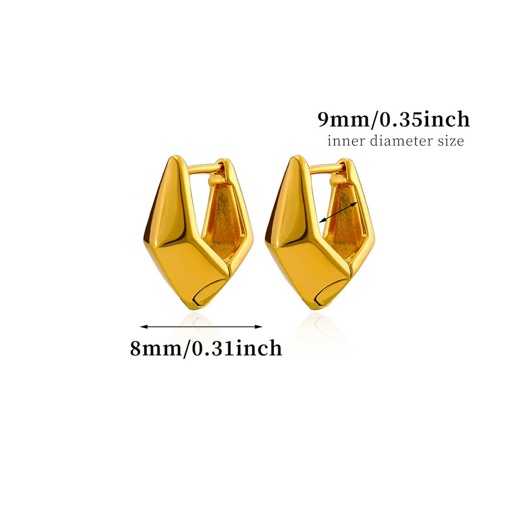 Brincos Huggies Facetados Losango - Design Geométrico Banhado a Ouro