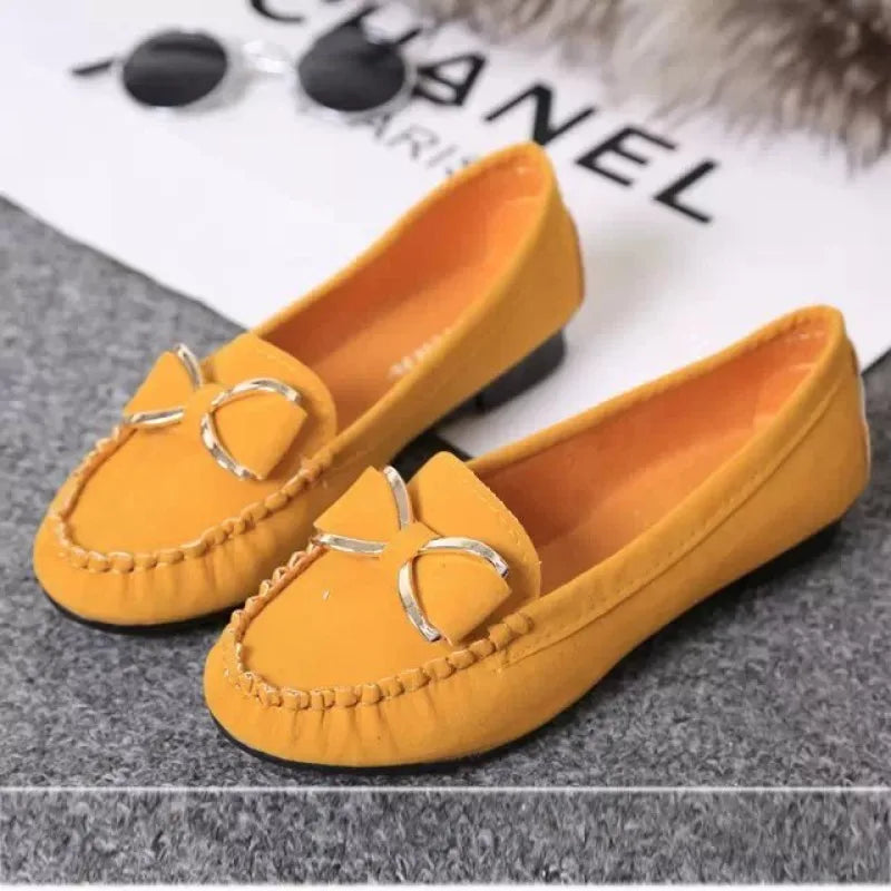 Mocassim Flat Butterfly - Silhueta Casual Comfort com Laço Gravata de Grife