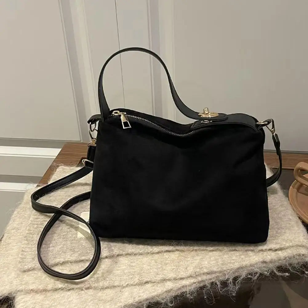 Mala Transversal Suede Vintage - Alça Regulável com Ferragens de Grife em Camurça Soft