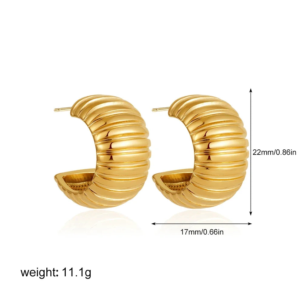 Brincos de Argola Striped C-Shape - Design Canelado Banhado a Ouro