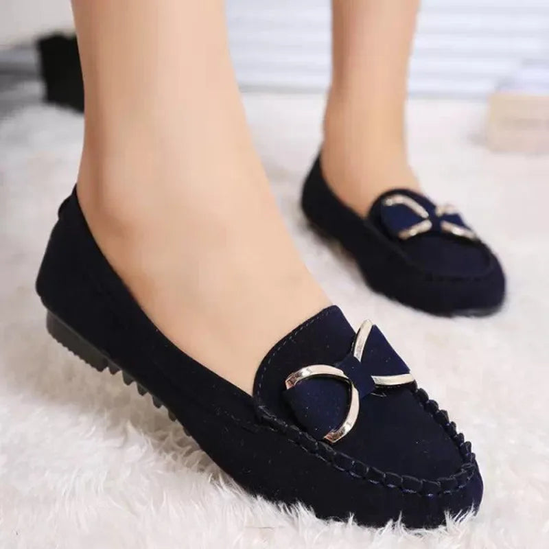 Mocassim Flat Butterfly - Silhueta Casual Comfort com Laço Gravata de Grife