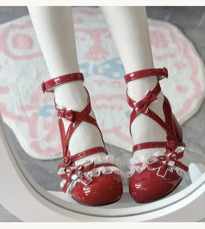 Sapato Mary Jane Butterfly - Design Retro com Laço e Tiras no Tornozelo