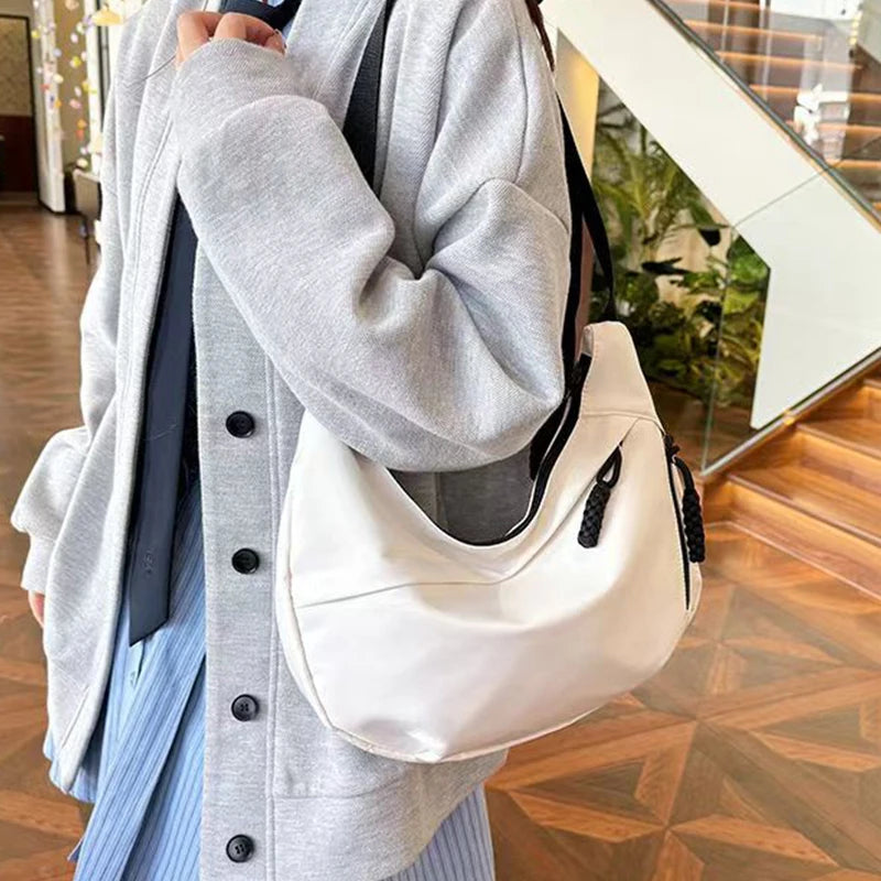 Mala Transversal Nylon Urban - Tecido Técnico Impermeável com Alça Confort Adjustable