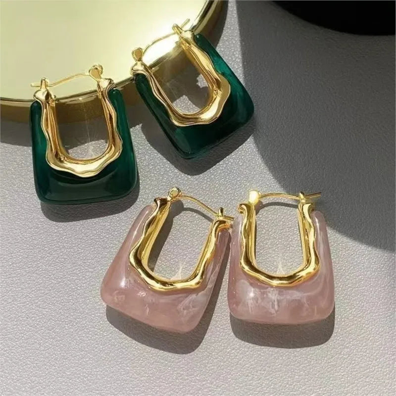 Brincos de Argola Aberta Wave - Design Fluido Minimalista Banhado a Ouro 18K