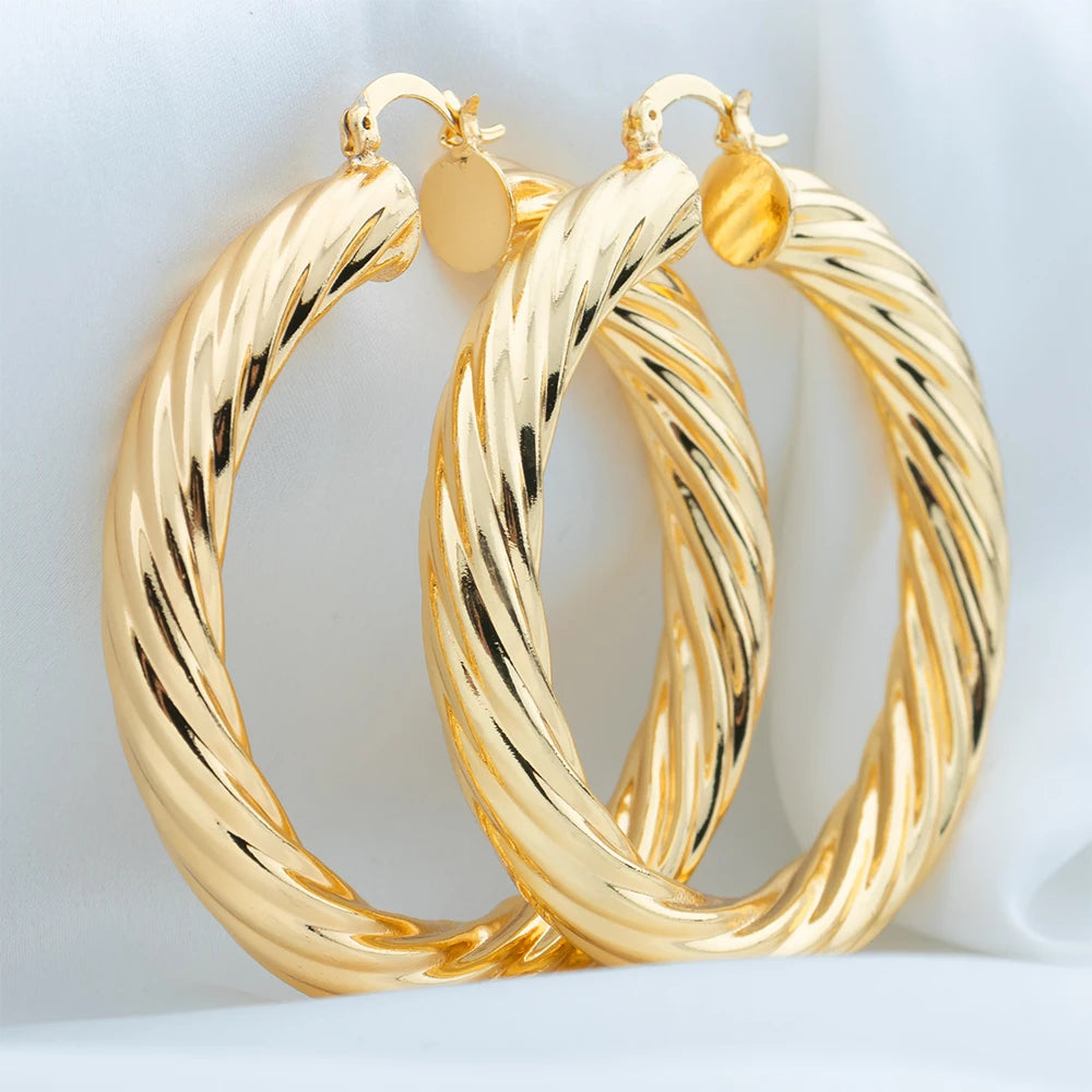 Brincos Maxi Argola Line Deluxe - Design Fino e Amplo com Banho de Luxo