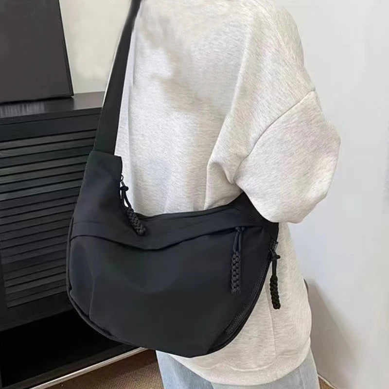 Mala Transversal Nylon Urban - Tecido Técnico Impermeável com Alça Confort Adjustable