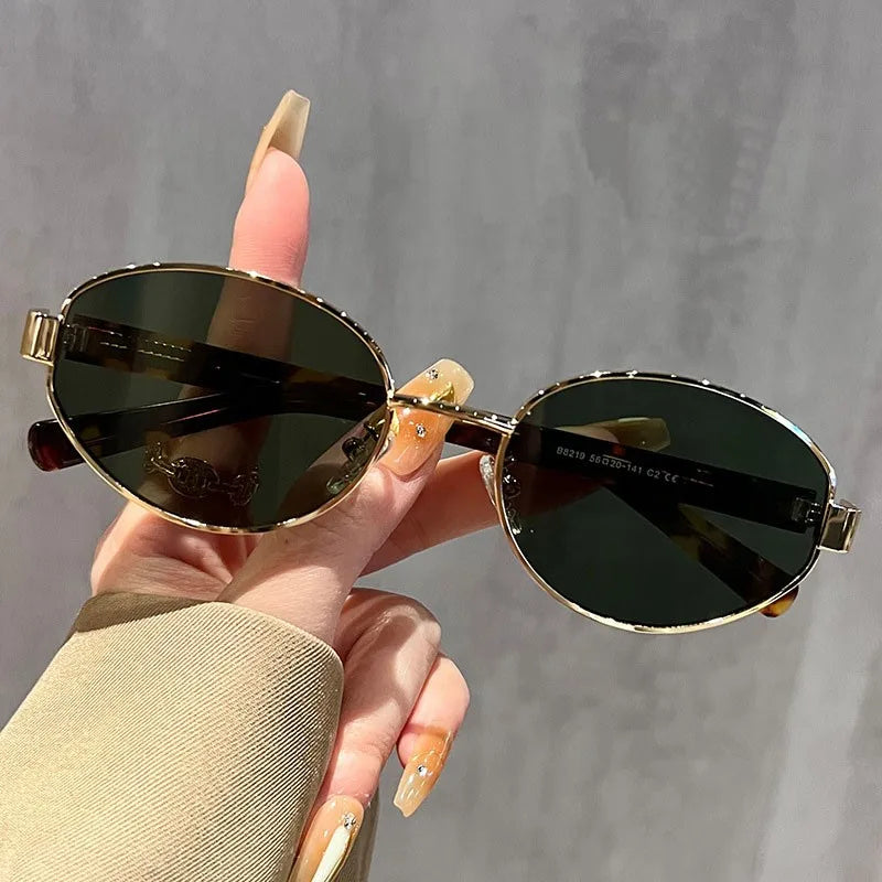 Óculos de Sol Square Celine - Design Retangular de Luxo com Proteção UV400