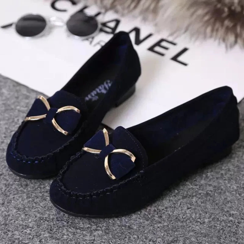 Mocassim Flat Butterfly - Silhueta Casual Comfort com Laço Gravata de Grife